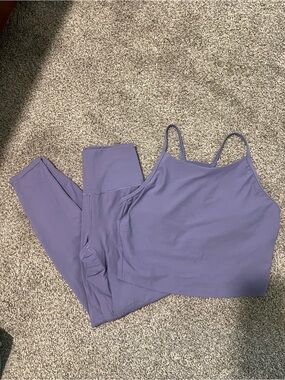 Old Navy Lavender High-Waist Leggings with Cropped Spaghetti-Strap Tank